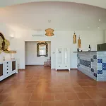 House Nino *