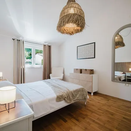 Casa vacanze House Nino Pola