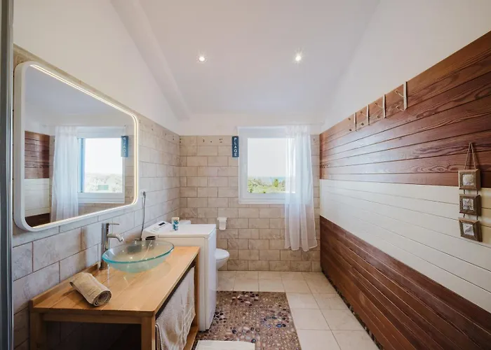 Сasa de vacaciones House Nino *